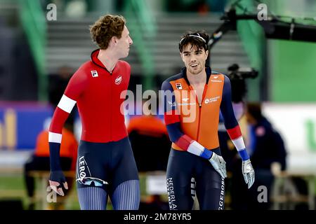 HAMAR - Sander Eitrem (NOR) Congratulates Patrick Roest (NED) On ...