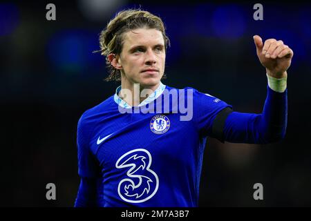 Manchester, UK. 08th Jan, 2023. Conor Gallagher #23 of Chelsea during the FA Cup Third Round match Manchester City vs Chelsea at Etihad Stadium, Manchester, United Kingdom, 8th January 2023 (Photo by Conor Molloy/News Images) in Manchester, United Kingdom on 1/8/2023. (Photo by Conor Molloy/News Images/Sipa USA) Credit: Sipa USA/Alamy Live News Stock Photo