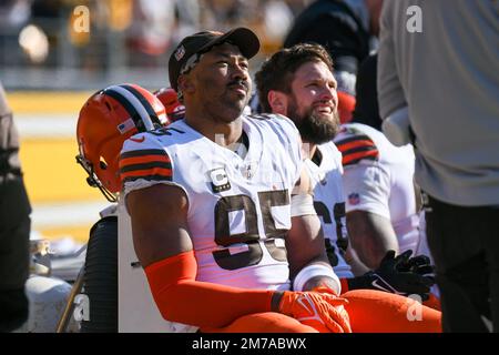 JAN 8th, 2023: Myles Garrett #95 during the Steelers vs Browns game in  Pittsburgh, PA. Jason Pohuski/CSM (Credit Image: © Jason Pohuski/CSM via  ZUMA Press Wire) (Cal Sport Media via AP Images