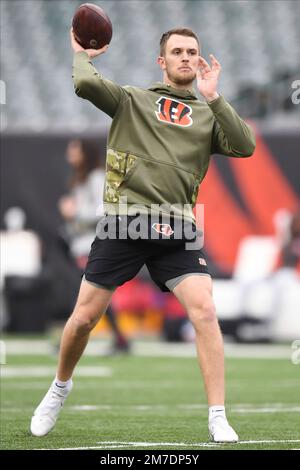 Cincinnati Bengals quarterback Jake Browning (6) throws during an NFL  preseason football game against the Washington Commanders, Saturday, August  26, 2023 in Landover. (AP Photo/Daniel Kucin Jr Stock Photo - Alamy