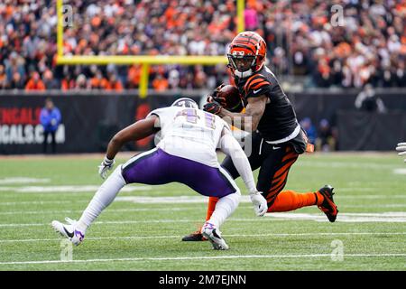 Baltimore Ravens cornerback Daryl Worley (41) and safety Tony Jefferson  (23) break up a play intended for Arizona Cardinals wide receiver Victor  Bolden (38) during the first half of an NFL preseason