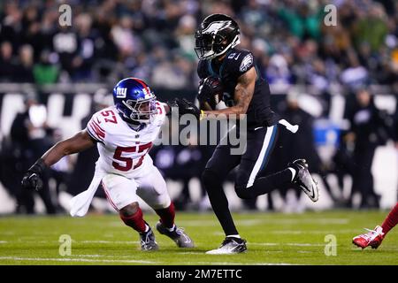 Philadelphia Eagles' DeVonta Smith in action during an NFL football game,  Sunday, Jan. 8, 2023, in Philadelphia. (AP Photo/Matt Rourke Stock Photo -  Alamy