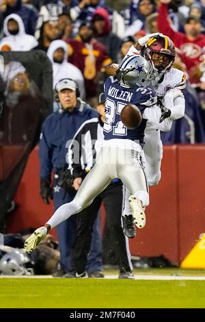 Washington Commanders wide receiver Terry McLaurin (17) runs during an NFL  football game against the Dallas Cowboys, Sunday, January 8, 2023 in  Landover. (AP Photo/Daniel Kucin Jr Stock Photo - Alamy