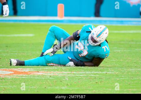 Miami Dolphins offensive lineman Brandon Shell (71) blocks Detroit Lions  defensive end Aidan Hutchinson (97) during an NFL football game, Sunday,  Oct. 30, 2022, in Detroit. (AP Photo/Rick Osentoski Stock Photo - Alamy