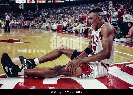 NBA Basketball, Scottie Pippen, Chicago Bulls, 1997 NBA finals Stock Photo  - Alamy