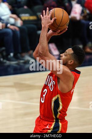 New Orleans Pelicans guard CJ McCollum (3) in the first half of an NBA ...