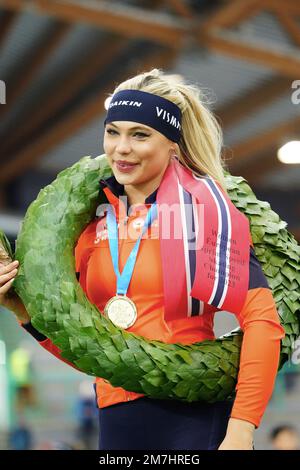 HAMAR, NORWAY - JANUARY 7: Jutta Leerdam of The Netherlands competing