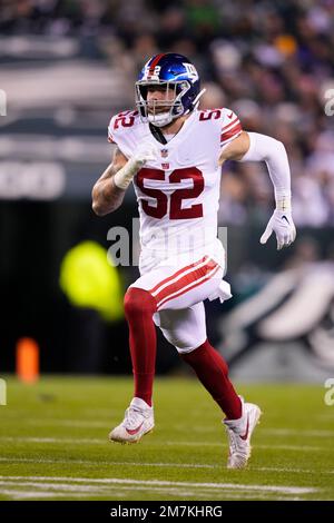 New York Giants' Carter Coughlin plays during an NFL football game ...