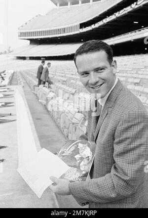 Baltimore Orioles pitcher Dave McNally is shown in Baltimore, Sept. 27, 1966.  (AP Photo/Harry Harris Stock Photo - Alamy