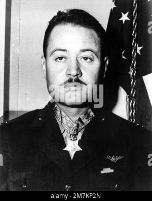 Official Portrait of US Marine Corps (USMC) Lieutenant Colonel (LTC) Gregory'Pappy'Boyington, Commander, Marine Fighter Squadron 214 (VMF-214)'Black Sheep'taken at Marine Corps Headquarter, Washington D.C., October 4, 1945. LTC Boyington was awarded the Medal of Honor and is an Ace Pilot credited with 28 kills. State: District Of Columbia (DC) Country: United States Of America (USA) Stock Photo