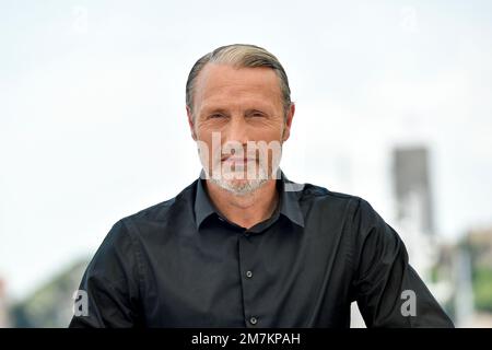 Actor Mads Mikkelsen posing during a photocall on the occasion of the Cannes Film Festival on May 26, 2022 Stock Photo