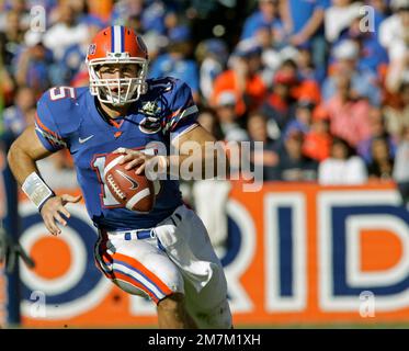 10 October 2009: Florida quarterback Tim Tebow (15) during the game between  the Florida Gators and the LSU Tigers at Tiger Stadium in Baton Rouge, LA.  (Credit Image: © Southcreek Global/ZUMApress.com Stock