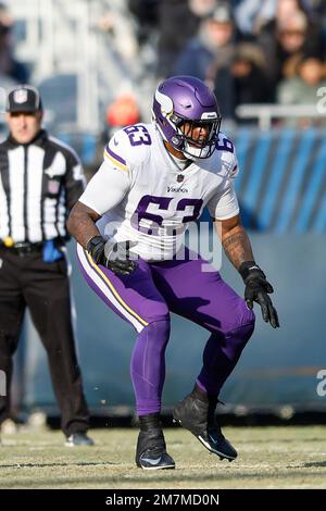 Minnesota Vikings offensive tackle Vederian Lowe leaves the field after  their loss to the Las Vegas Raiders in an NFL preseason football game,  Sunday, Aug. 14, 2022, in Las Vegas. (AP Photo/John