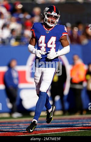 New York Giants' Saquon Barkley runs on the field before an NFL football  game against the Washington Commanders, Sunday, Dec. 4, 2022, in East  Rutherford, N.J. (AP Photo/John Minchillo Stock Photo - Alamy