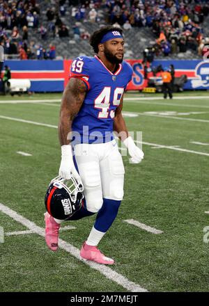 New York Giants linebacker Tomon Fox (49) runs one the field prior