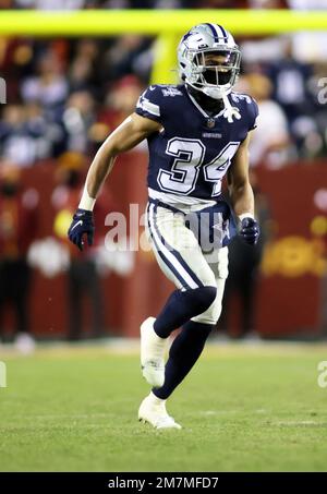 January 8, 2023 : Dallas Cowboys running back Ezekiel Elliott (21) runs the  ball during the game against the Washington Commanders in Landover, MD.  Photographer: Cory Royster (Credit Image: Â© Cory Royster/Cal