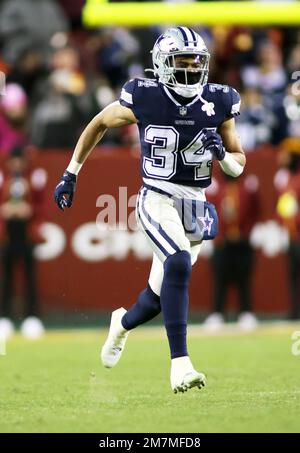 January 8, 2023 : Dallas Cowboys running back Ezekiel Elliott (21) runs the  ball during the game against the Washington Commanders in Landover, MD.  Photographer: Cory Royster (Credit Image: Â© Cory Royster/Cal