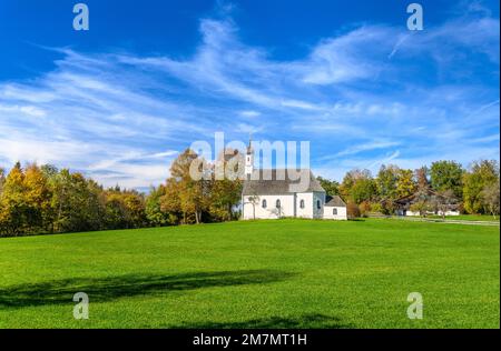 Germany, Bavaria, Tölzer Land, Münsing, district Schallenkam, chapel St. Kastulus Stock Photo