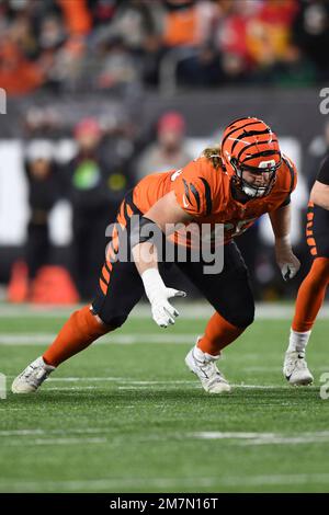 Cincinnati Bengals guard Alex Cappa (65) in coverage during an NFL football  game against the New