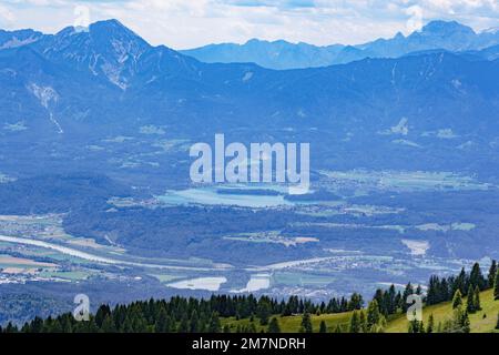 A beautiful landscape over Lake Faak surrounded by the Gerlitzen Alps in Austria Stock Photo