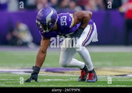 Minnesota Vikings linebacker Danielle Hunter (99) runs during an NFL  football game against the Washington Commanders, Sunday, November 06, 2022  in Landover. (AP Photo/Daniel Kucin Jr Stock Photo - Alamy