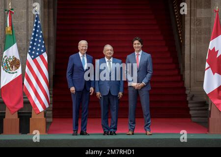 Mexico City, Mexico. 10th Jan, 2023. U.S President Joe Biden, left, stands with Mexican President Andres Manuel Lopez Obrador and Canadian Prime Minister Justin Trudeau, right, during the North American Leaders Summit at the Palacio Nacional, January 10, 2023 in Mexico City, Mexico. Credit: Adam Schultz/White House Photo/Alamy Live News Stock Photo