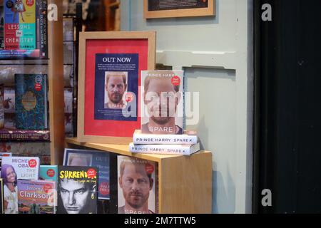 Peterborough, UK. 10th Jan, 2023. The Prince Harry book 'Spare' is seen on sale (already at half price) in Waterstones in Peterborough, Cambridgeshire. Credit: Paul Marriott/Alamy Live News Stock Photo