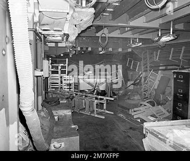 An interior view of the tactical towed array sonar/bathythermograph room on the guided missile frigate HALYBURTON (FFG 40) at 60 percent completion. Base: Seattle State: Washington (WA) Country: United States Of America (USA) Stock Photo