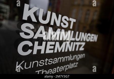 Chemnitz, Germany. 11th Jan, 2023. 'Kunstsammlungen Chemnitz' is written on the entrance door to the museum on Theaterplatz in Chemnitz. This year, the Kunstsammlungen's exhibition program ranges from Gothic sacred art to New Objectivity and young contemporary art from Saxony. At the end of the year, the art collections are planning a comprehensive show on the Stuttgart-born artist Willi Baumeister (1889-1955) and his network. Credit: Hendrik Schmidt/dpa/Alamy Live News Stock Photo