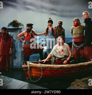 Peter Pan, Fernsehfilm, Deutschland 1962, Regie: Paul Verhoeven, Darsteller: Szene mit Johannes Buzalski, Panos Papadodpulos, Heinz Leo Fischer Stock Photo