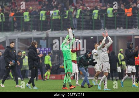 Futebol : Serie Um Jogo De Futebol De 2022 2023 Como Roma Vs Ac Milan No  Estádio Olímpico Em Roma Imagem Editorial - Imagem de novamente,  ventiladores: 276528730