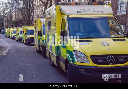 London, UK. 11th January 2023. Ambulance vehicles parked outside the London Ambulance Service headquarters in Waterloo, as UK ambulance staff stage further strikes over pay. Credit: Vuk Valcic/Alamy Live News Stock Photo