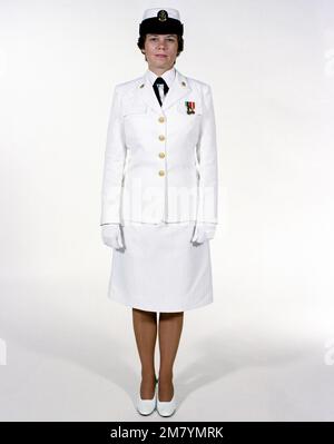 Uniform: Dinner dress white, female Navy chief petty officers. Country:  Unknown Stock Photo - Alamy