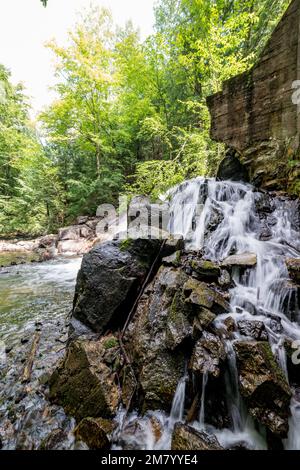 Ruines Carbide Willson, Chelsea, Québec, Canada Stock Photo