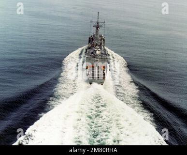 An elevated stern view of the guided missile frigateDE WERT (FFG-45) underway during sea trials. Country: Unknown Stock Photo