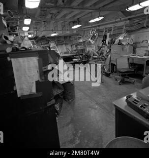 The tactical towed array sonar bathythermograph room aboard the guided missile frigate NICHOLAS (FFG-47). The ship is 80 percent complete. Base: Bath State: Maine (ME) Country: United States Of America (USA) Stock Photo