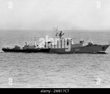 A starboard beam view of the Soviet Grisha class frigate 080 (FFL 80) underway. Country: Atlantic Ocean (AOC) Stock Photo