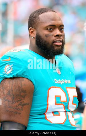 Miami Dolphins offensive tackle Robert Hunt (68) warms up before an NFL  preseason football game against the Houston Texans, Saturday, Aug. 19,  2023, in Houston. (AP Photo/Tyler Kaufman Stock Photo - Alamy