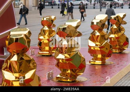 SHANGHAI, CHINA - JANUARY 12, 2023 - More than 10 'golden rabbits' are seen on Nanjing Road pedestrian street in Shanghai, China, January 12, 2023. Stock Photo