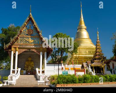 Lampang, Thailand. November 21, 2022. Wat Kaew Don Tao Suchadaram Temple. It is the primary Buddhist temple in Lampang city. Stock Photo