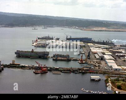 An aerial view of various ships and floating dry docks moored at the Naval Ship Repair Facility. Base: Naval Station, Subic Bay State: Luzon Country: Philippines (PHL) Stock Photo