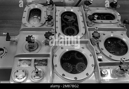 The Mark 1A fire control computer in the aft secondary battery plotting room of the battleship USS IOWA (BB-61). Country: Unknown Stock Photo