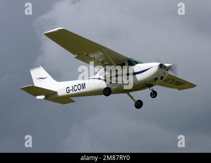 A Reims-Cessna F172M Skyhawk departs Headcorn Lashenden Airfield Kent UK Stock Photo