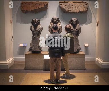 Ancient Egyptian statues featuring the The Egyptian lion goddess ...
