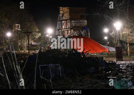 Erkelenz, Germany. 13th Jan, 2023. Wooden houses built by the activist stand in the village of Lützerath. Credit: David Young/dpa/Alamy Live News Stock Photo