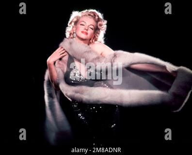MARILYN MONROE ACTRESS (1957 Stock Photo - Alamy