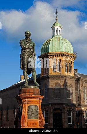 Robert (Rabbie) Burns statue, was erected by the Leith Burns Club in 1898, Leith, Edinburgh, Scotland. Stock Photo