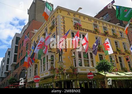 Oliver St. John Gogartys bar, in the Heart of Temple Bar, Dublin, Eire, Ireland - 18-21 Anglesea St, Temple Bar, Dublin 2, D02 RX38 Stock Photo