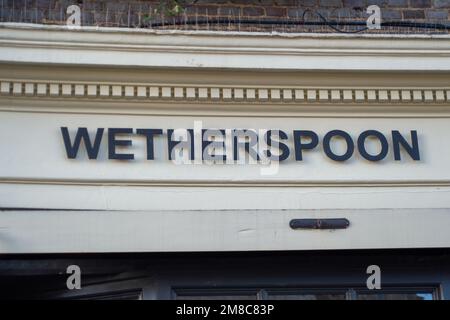 Windsor, Berkshire, UK. 13th January, 2023. The Wetherspoon King and Castle pub in Windsor. Pub chain Wetherspoon are continuing their January sale with pints of some beers being sold at a special discounted rate of 99p. The offer continues until 17th January 2023. Credit: Maureen McLean/Alamy Live News Stock Photo