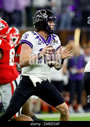 Inglewood, CA. 9th Jan, 2023. TCU Horned Frogs quarterback Max Duggan (15) warms up before the College Football Playoff National Championship game between the TCU Horned Frogs and the Georgia Bulldogs on January 9, 2023 at SoFi Stadium in Inglewood, CA. (Mandatory Credit: Freddie Beckwith/MarinMedia.org/Cal Sport Media) (Absolute Complete photographer, and credits required).Television, or For-Profit magazines Contact MarinMedia directly. Credit: csm/Alamy Live News Stock Photo